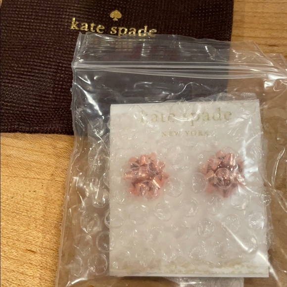 NWT Kate Spade Rose Gold Bourgeois Bow Earrings - Picture 5 of 5